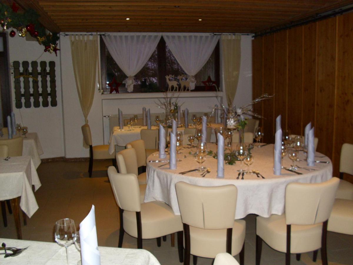 Quartier-Restaurant Zum Hannes Niederhausen Exterior photo